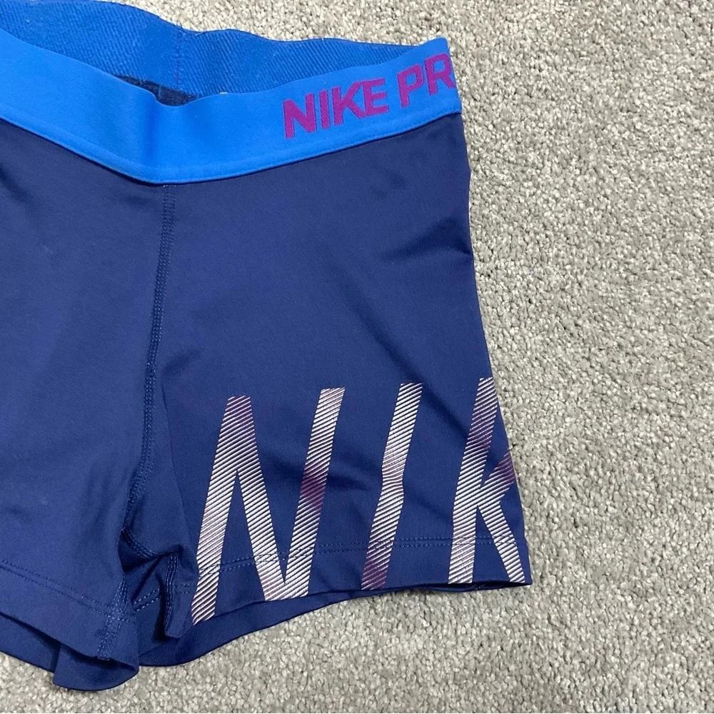 Nike Pro Navy and Blue Shorts - Picture 7 of 8